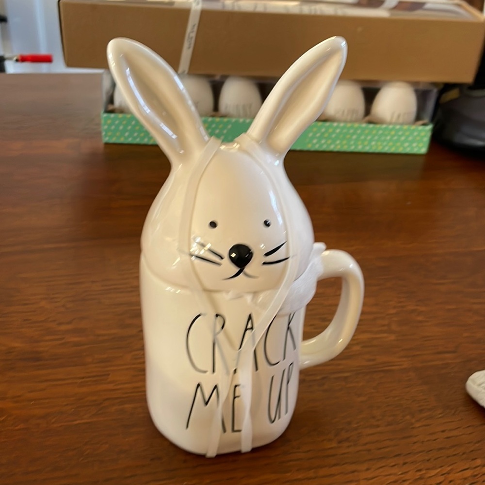 Rae Dunn by Magenta Bunny topper Crack Me Up mug with yellow inside!